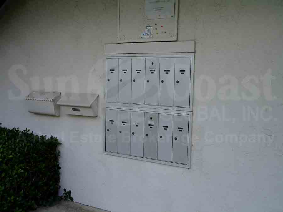 Bunkers Mailboxes